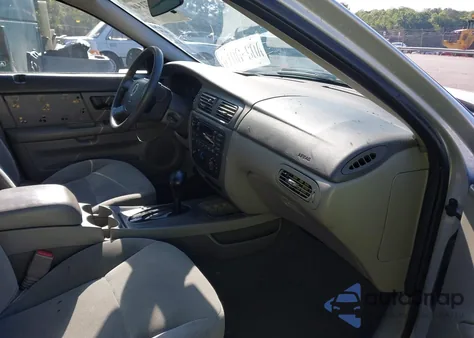 2005 Mercury Sable Gs from USA, damaged, VIN 1MEFM50U55A633740